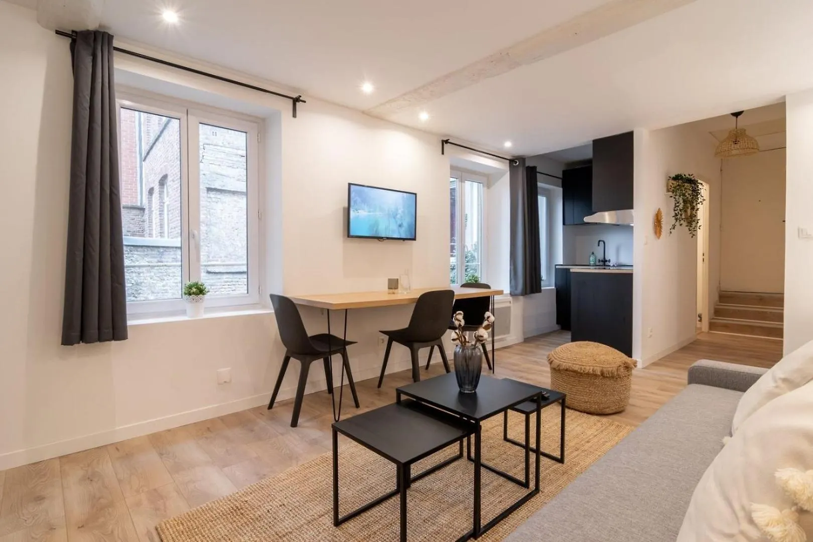 Hypercentre / Gares - Duplex Apartment Lille